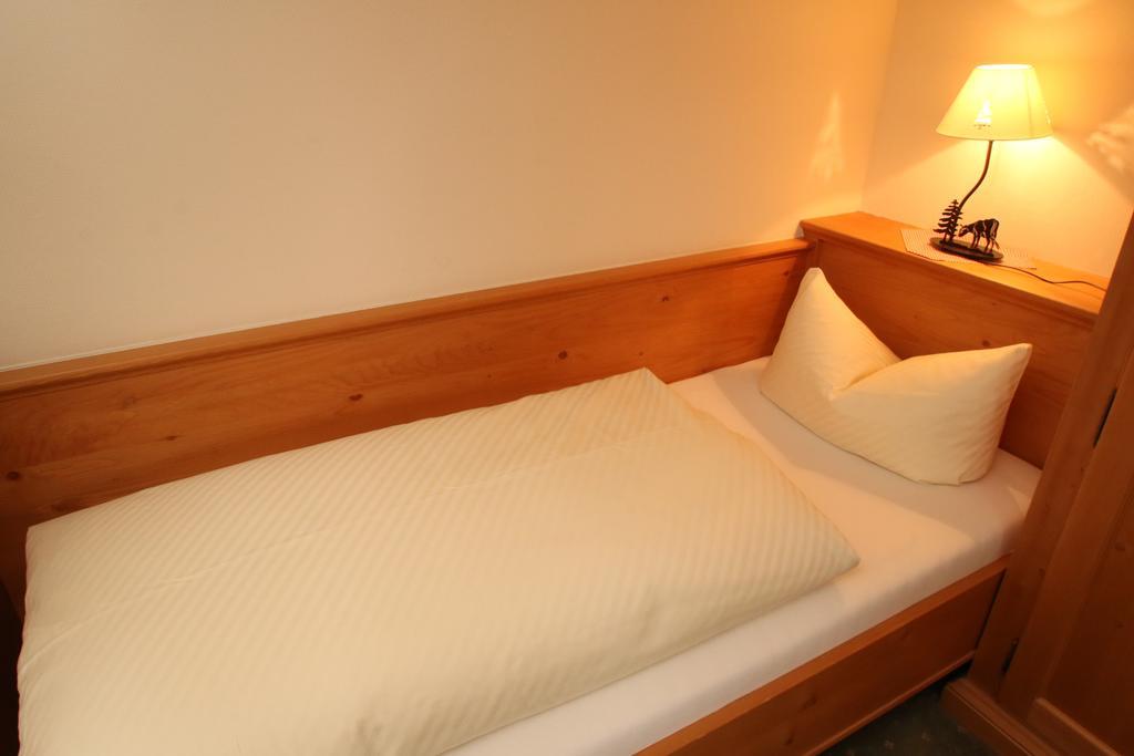 Todnauerberg Hotel Im Schwarzwald トートナウベルク 部屋 写真