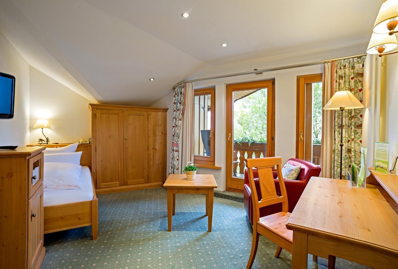 Todnauerberg Hotel Im Schwarzwald トートナウベルク エクステリア 写真
